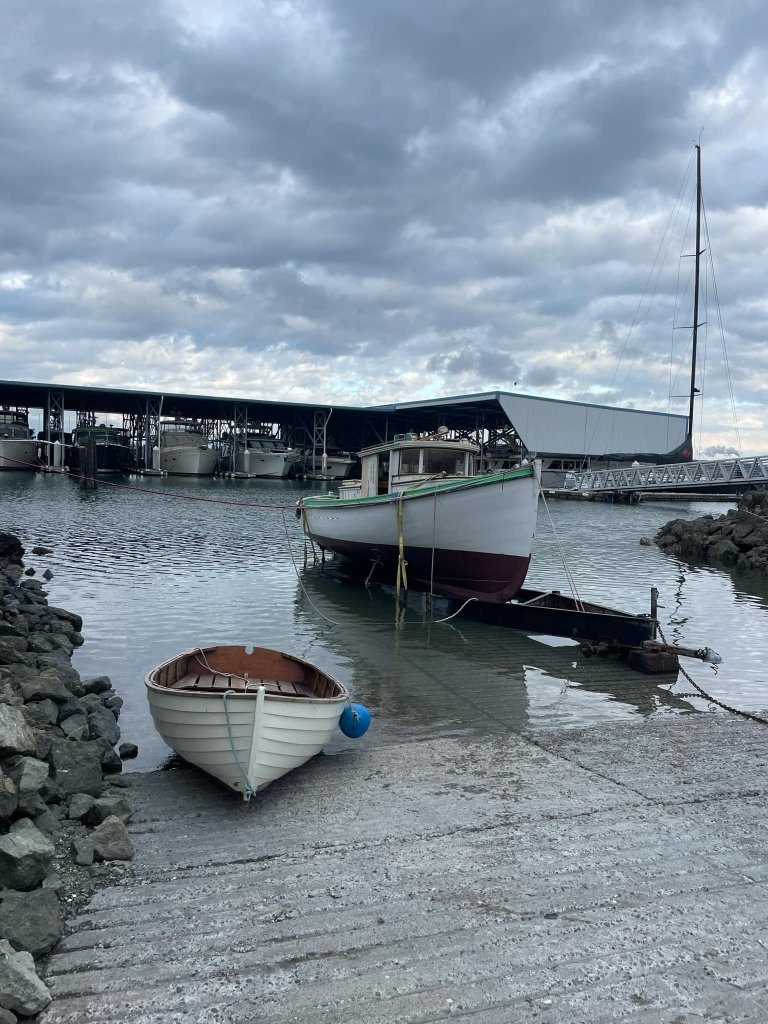 Low Tide on Trailer.jpg