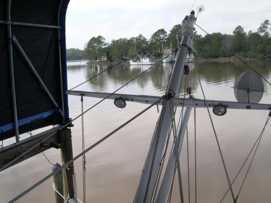 Mast down showing tackle.jpg