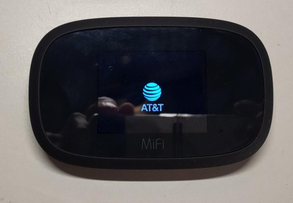 Inseego MiFi 8000 1.jpg