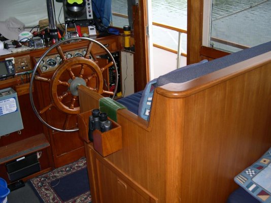 helm seat from rear.jpg