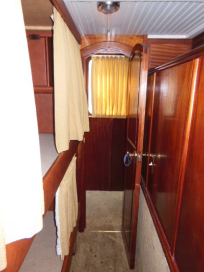 guest cabin.JPG