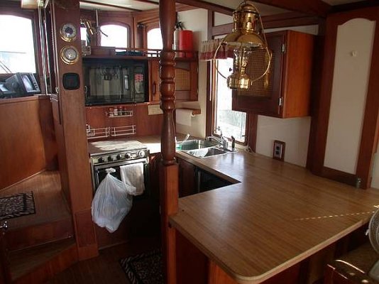 Galley2.jpg