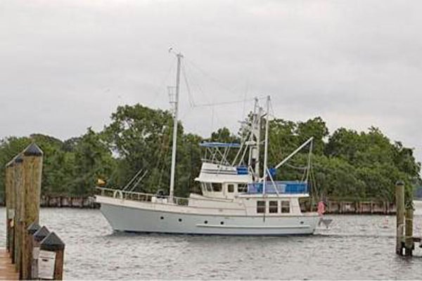 pilothouse moved back nordy 46.jpg