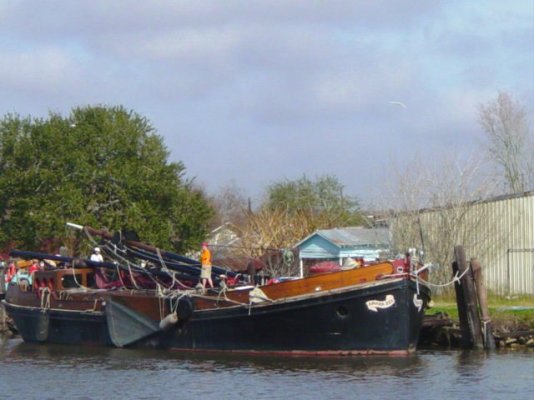 Sailing barge Amara Zee.jpg