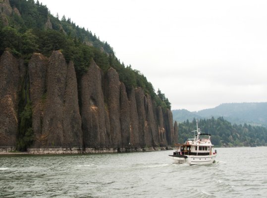 columbia river basalt.jpg