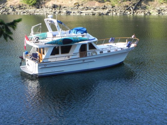 dscn4254-the raincoast gypsy at the start of the cruise.jpg