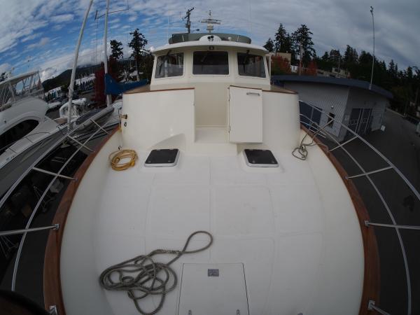 Eagle 53 foredeck