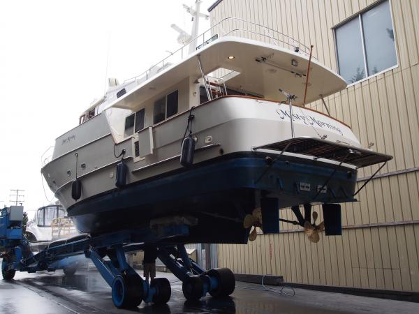 Eagle 53 haulout stern view