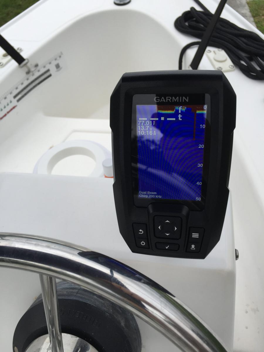 Garmin Striker 4