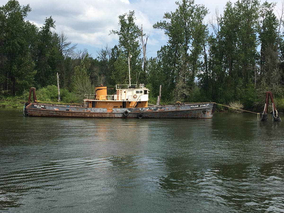 old boat on Multnomah channel