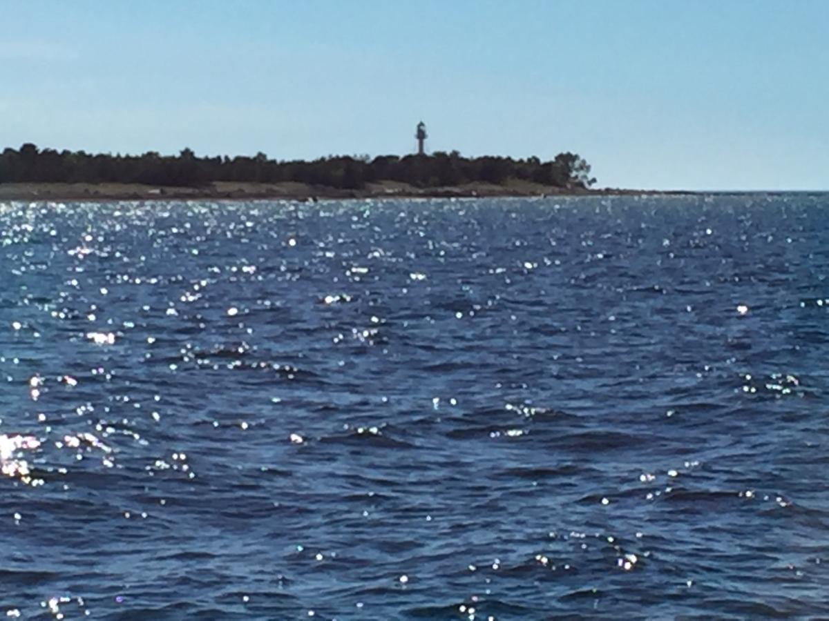 Whitefish Light, just rounded it and heading south into Whitefish Bay out of Lake Superior.